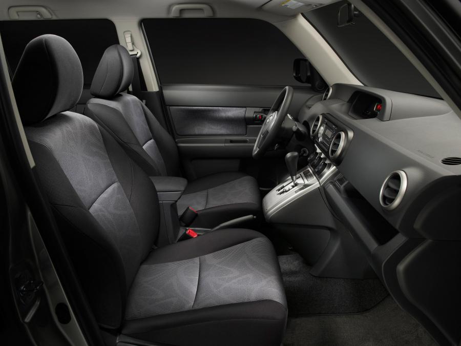  Scion xB 2011 года  (фото 49 из 58)